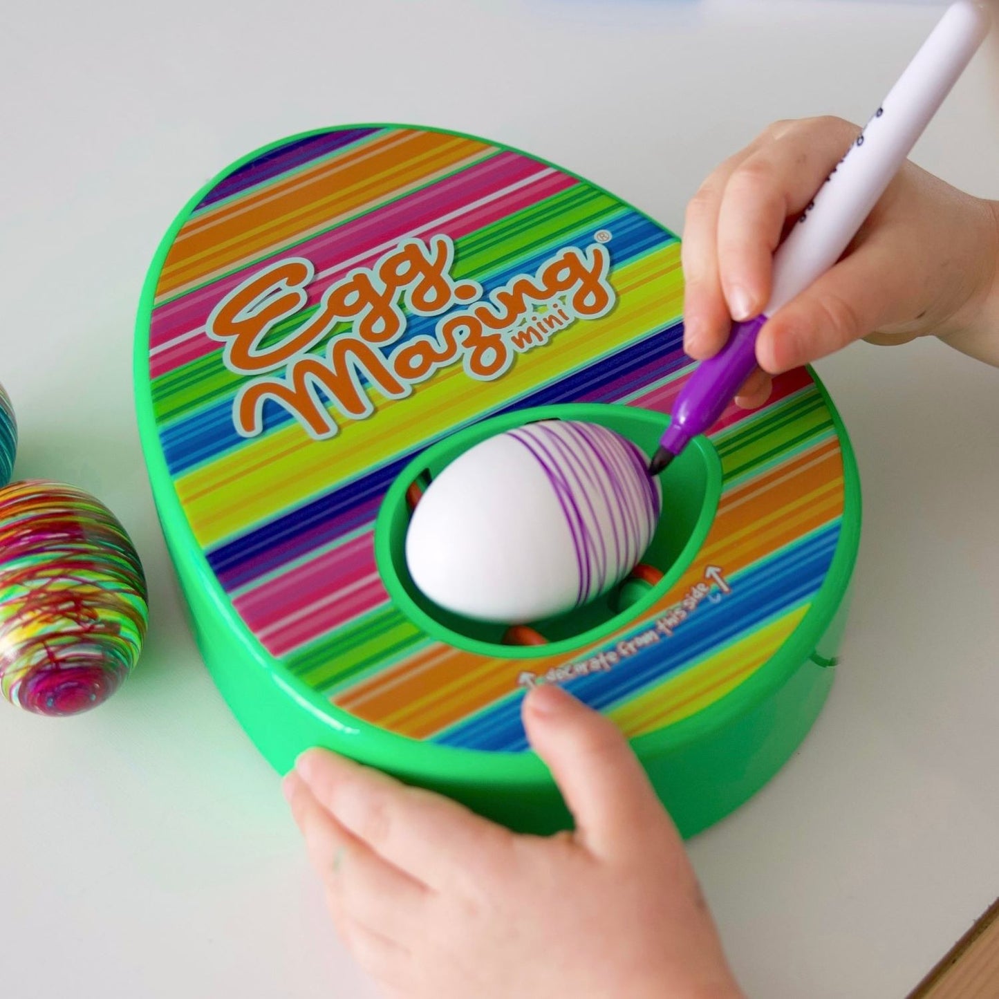 The Mini Eggmazing Egg Decorator